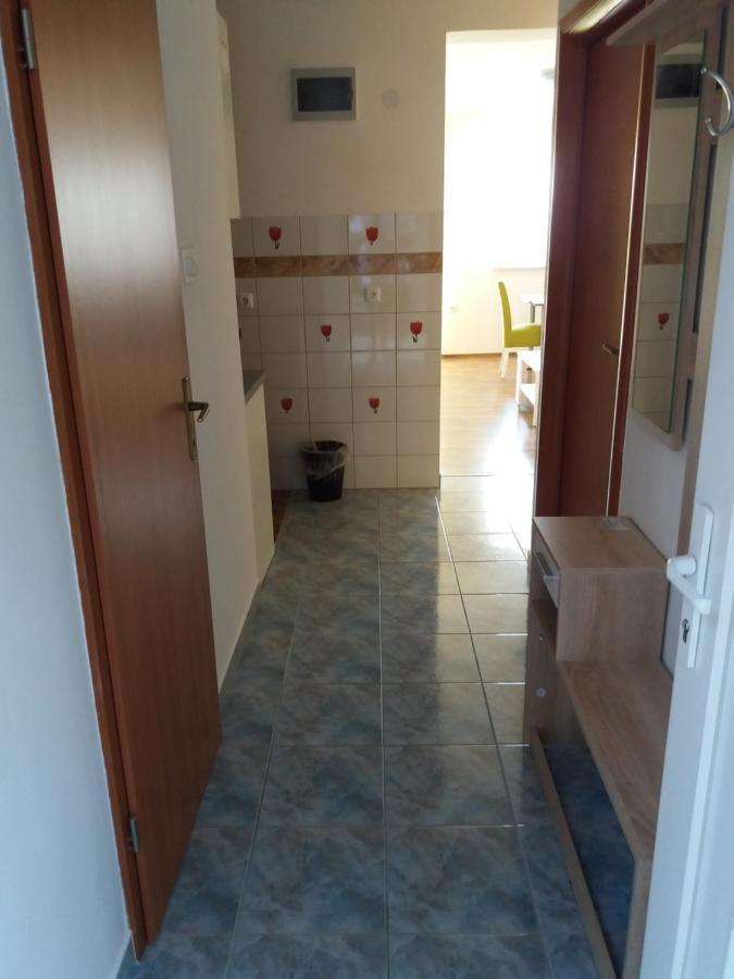 Apartmani Kalajevo Crikvenica Bagian luar foto