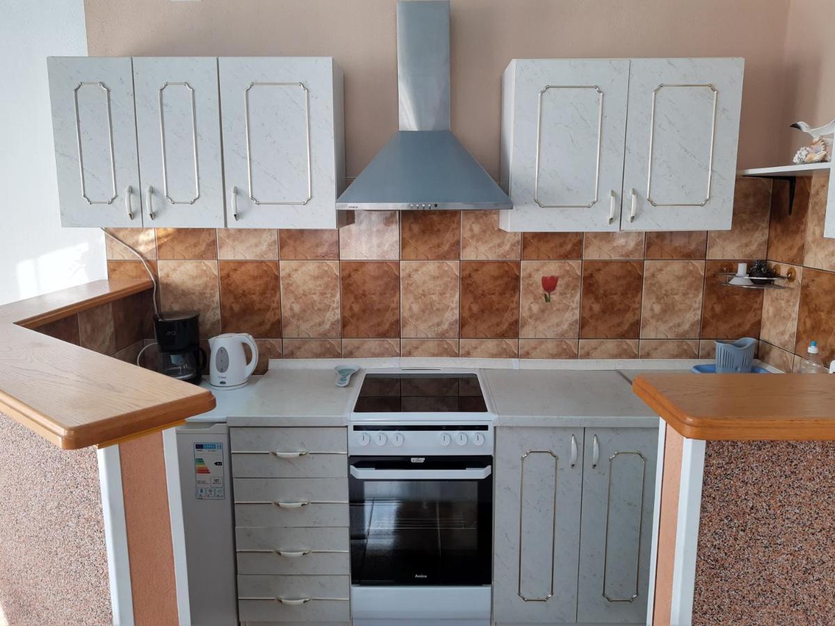 Apartmani Kalajevo Crikvenica Bagian luar foto