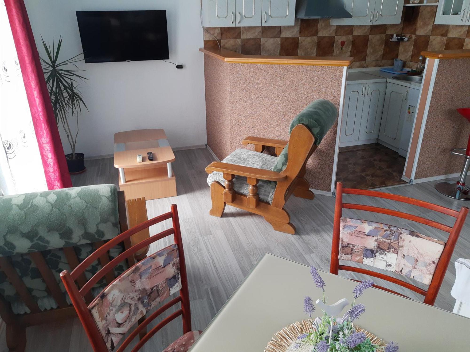 Apartmani Kalajevo Crikvenica Bagian luar foto